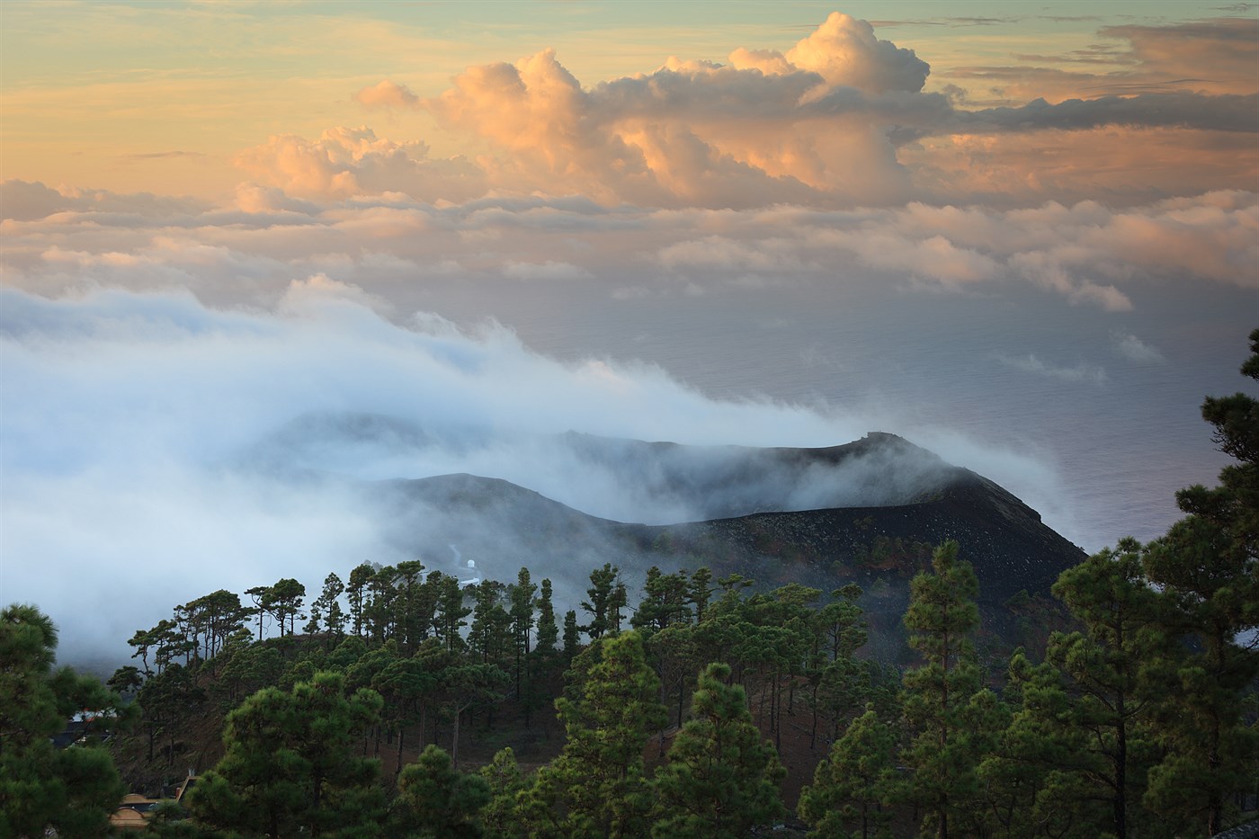 San Antonio Volcano, photo